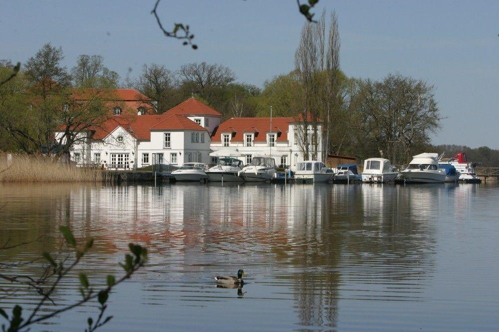Theodors Boutique Hotel Wustrau Buitenkant foto