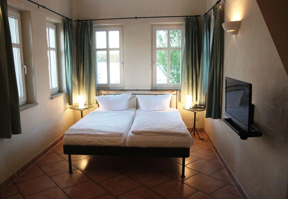 Theodors Boutique Hotel Wustrau Buitenkant foto